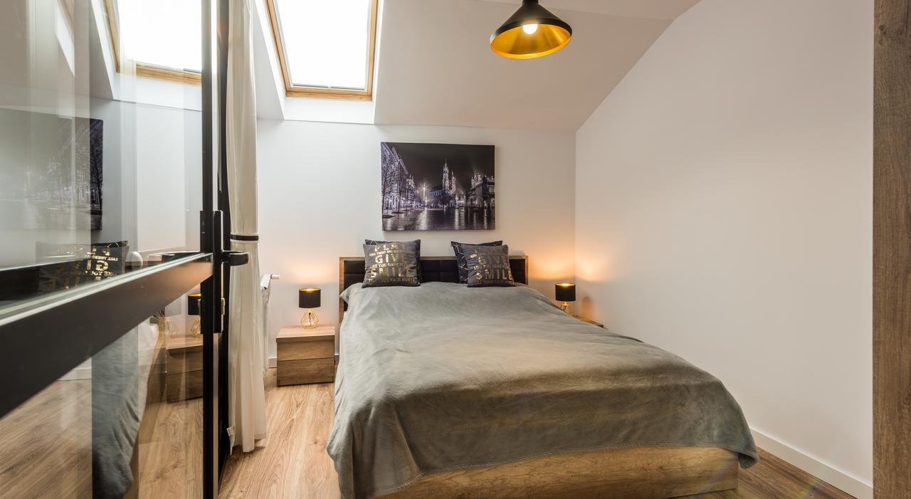 Downtown Cracow Apartment *